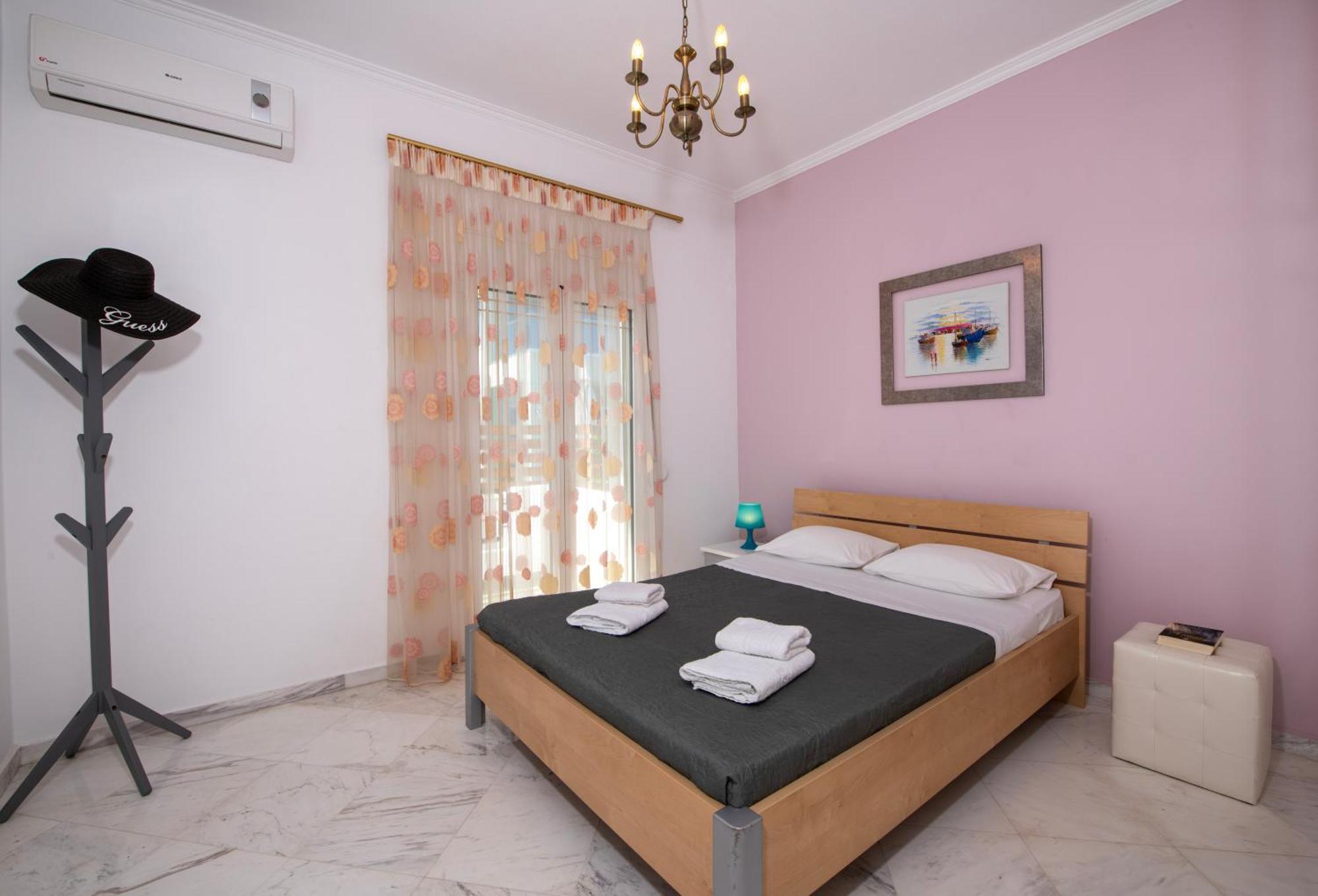 Villa Eleni 100M From The Sea Rapanianá 外观 照片